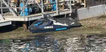 Jet ski loose on Lake Austin near Tom Miller Dam following flooding, high water levels