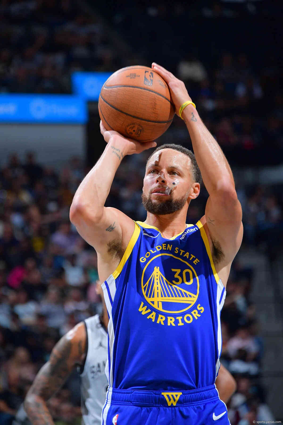 Steph Curry to receive first-ever Hall of Fame exhibit dedicated to an active NBA player