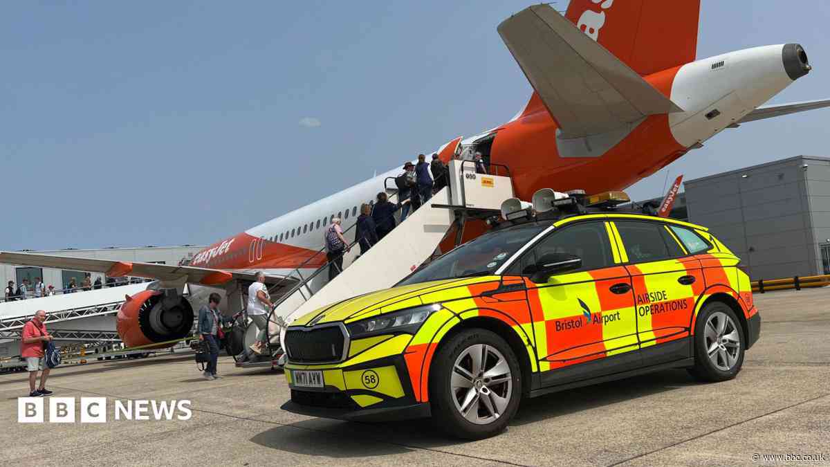 Can airport really go carbon neutral amid plans to expand flights?