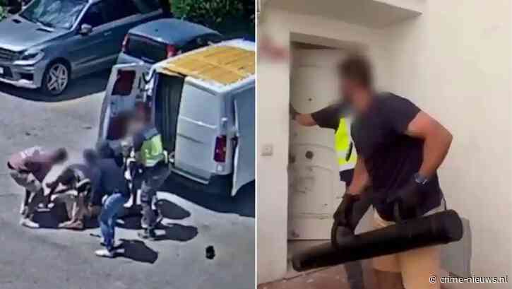 Groep nepagenten met vijf vuurwapens en geluidsdempers gepakt in busje Marbella