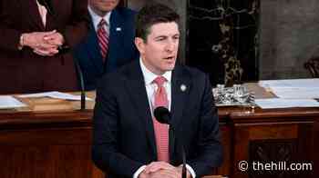 House passes GOP stock trading ban bill 