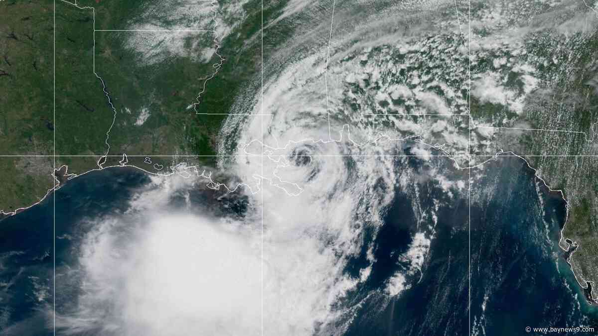 Tropical Storm Bertha continues westward along the Gulf Coast