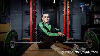 Experience has helped take the weight off Hannah Crymble's shoulders as she aims to lift Commonwealth gold in Glasgow