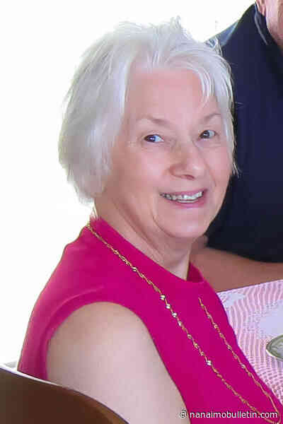 Pearl Yuill (nee Kostur)
