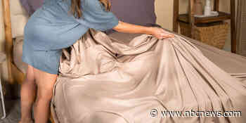 How often should you wash and change out your sheets? Experts explain