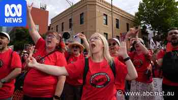Victorian teachers begin second major strike as pay talks stall
