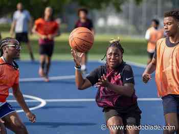 Tips, donors help keep Smith Park basketball program free