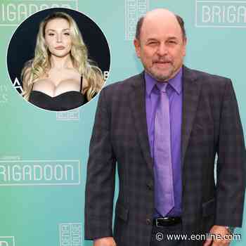 Jason Alexander Apologizes to Courtney Stodden for “Inappropriate” Bit