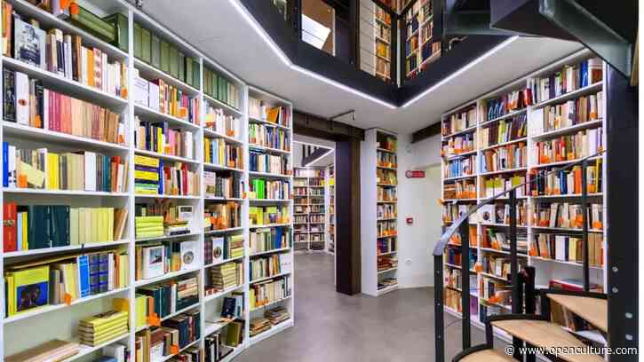 Umberto Eco’s Personal Library Opens to the Public: More Than 32,000 Books, Exactly as He Left Them