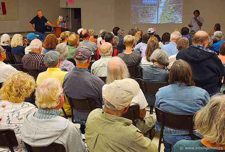 Belleville residents speak out against subdivision proposed for Bell Creek
