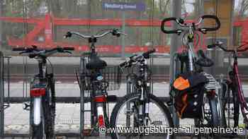 Fahrradreifen am Neuburger Bahnhof zerstochen