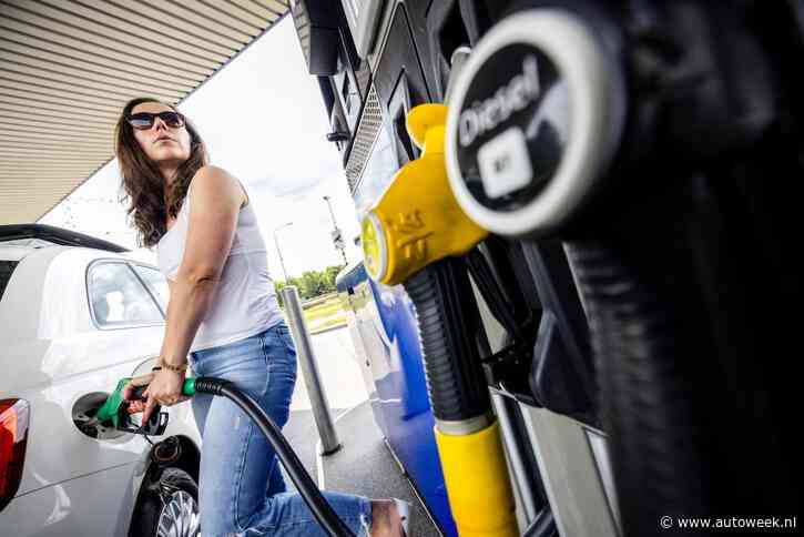 Benzineprijs nadert nieuwe recordhoogte: tanken met tranen