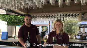 Peiner Weinfest: Ein Prosit auf eine 20 Jahre währende Freundschaft