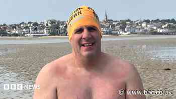 Double amputee veteran swims across the Solent