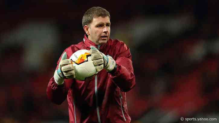 Bournemouth add De Boever to coaching staff