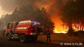 Notunterkünfte eingerichtet: Tausende Urlauber müssen in Frankreich vor Waldbrand fliehen