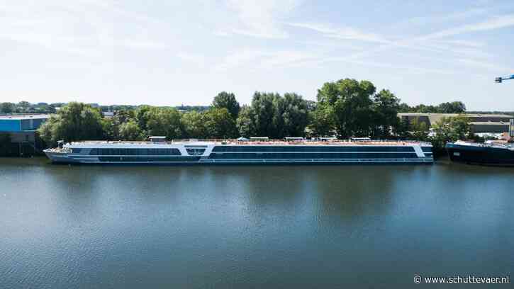 Door TeamCo gebouwde Travelmarvel Rigel maakt eerste rivierreis