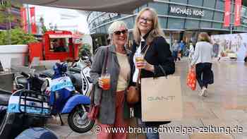 Verkaufsoffener Sonntag in Wolfsburger Designer-Outlets: Das ist das Programm