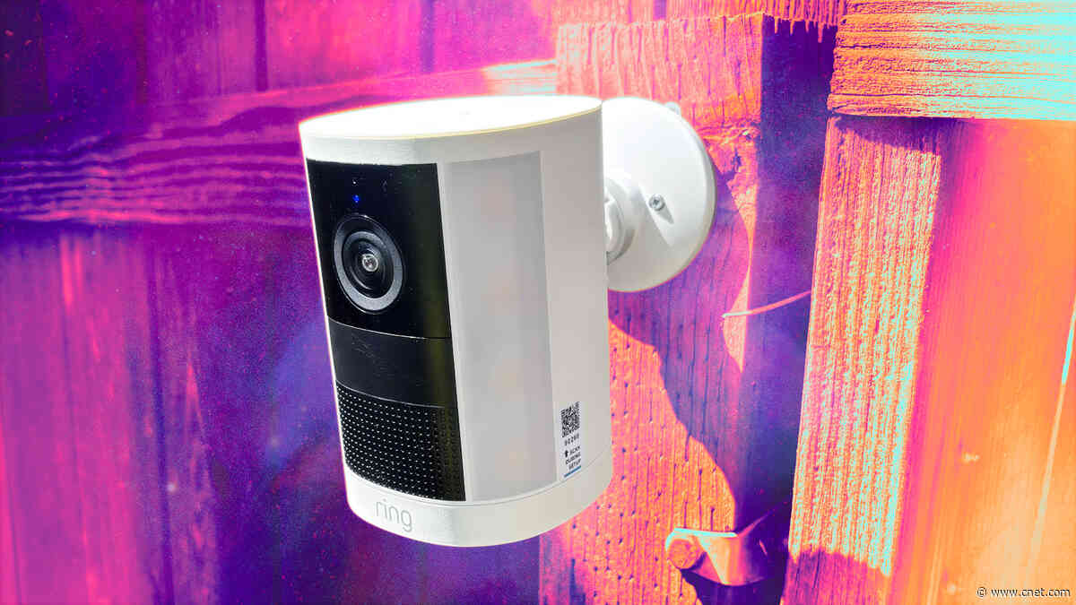 Ring’s New Spotlight Camera Is Astoundingly Good, If You Turn Off Its AI Surveillance