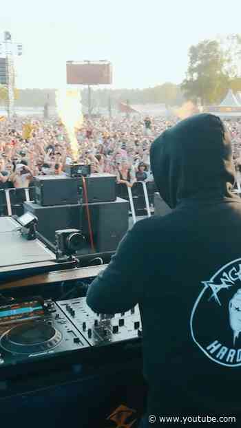 🗣️ THIS IS THE VOICE #angerfist #hardcore #voice #crowd