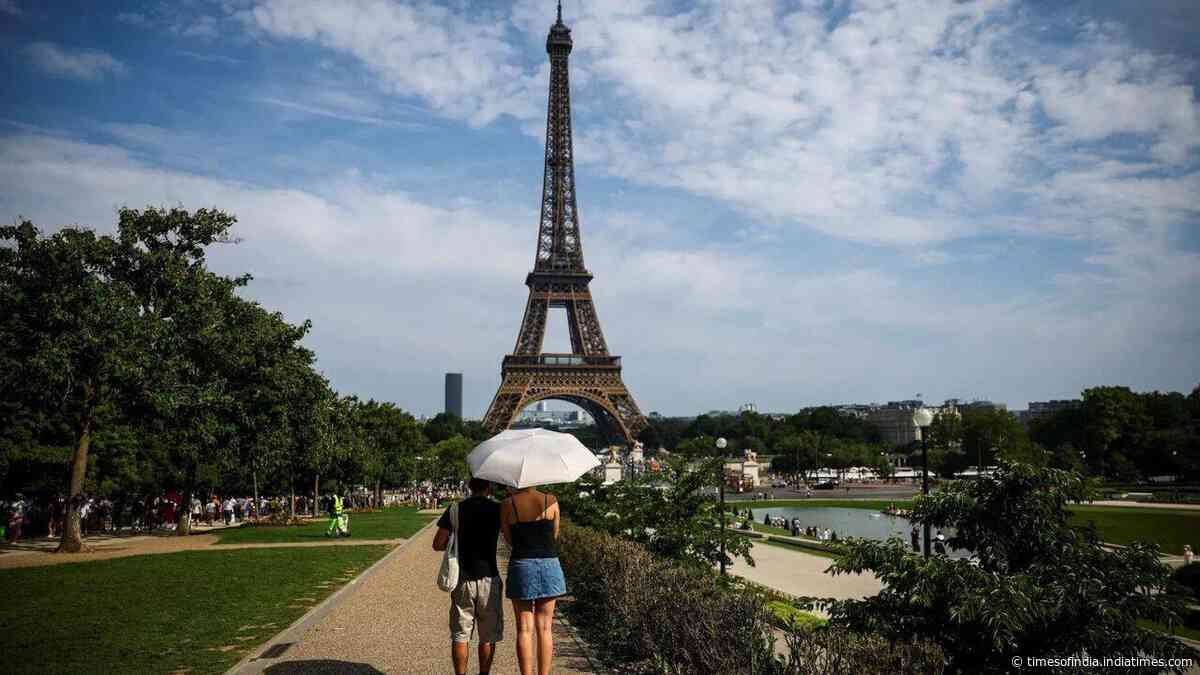 France's deadly June heatwave caused nearly 5,800 excess deaths, highest toll since 2003