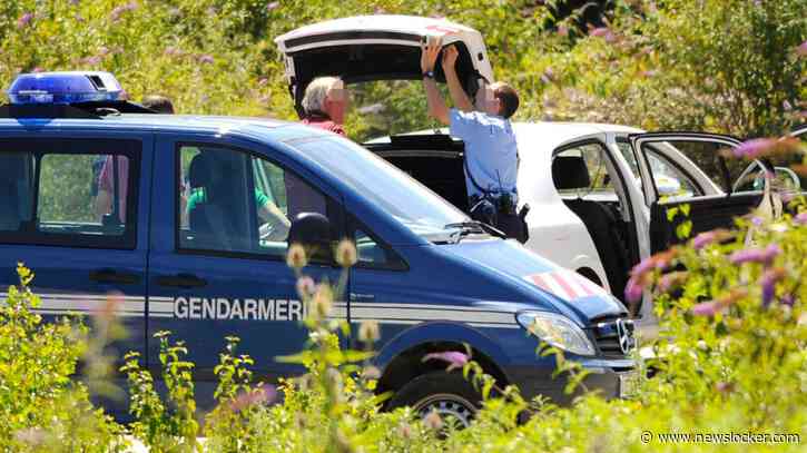 Twaalf jonge kinderen bevrijd uit oververhitte wagen bij illegale kinderopvang in Frankrijk