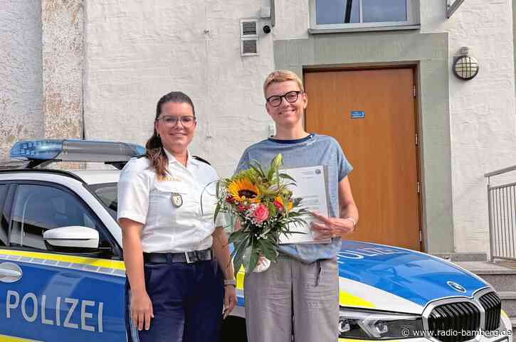 Polizei ehrt Bayreutherin nach Badeunfall am Trebgaster See
