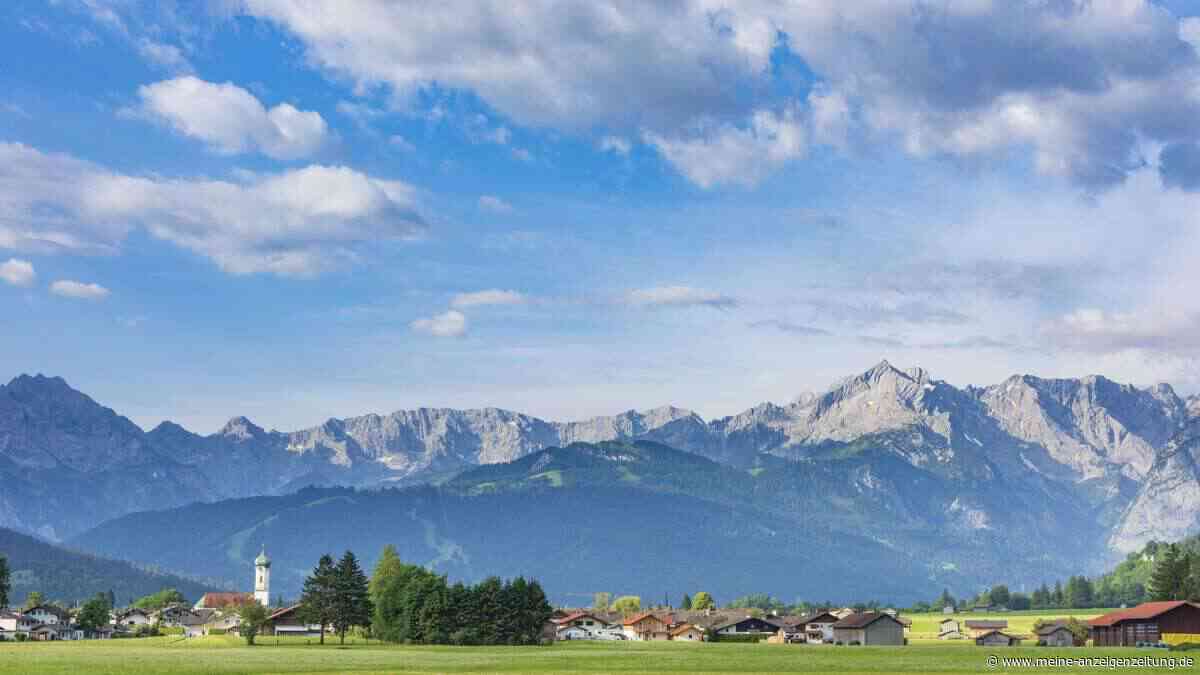 Sommer-Ausflugstipps in Bayern: Badevergnügen mit Blick auf die Berge