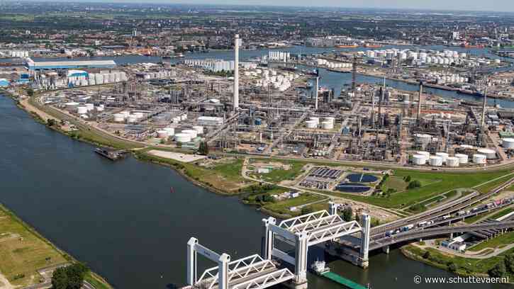 Rotterdams havenbedrijf wil na stabiel halfjaar voortvarender verder met energie- en verduurzamingsplannen