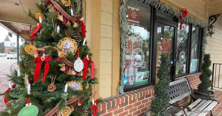 Christmas in July brings Hallmark movie stars and holiday magic to Dahlonega, Georgia
