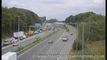 M61 traffic RECAP as drivers face delays on motorway amid 'multi-vehicle crash'