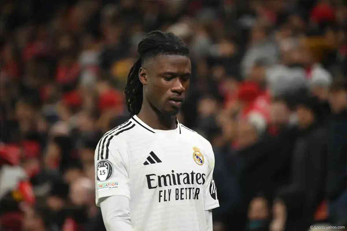 23-year-old midfielder rejects offers as he aims to win back his Real Madrid place