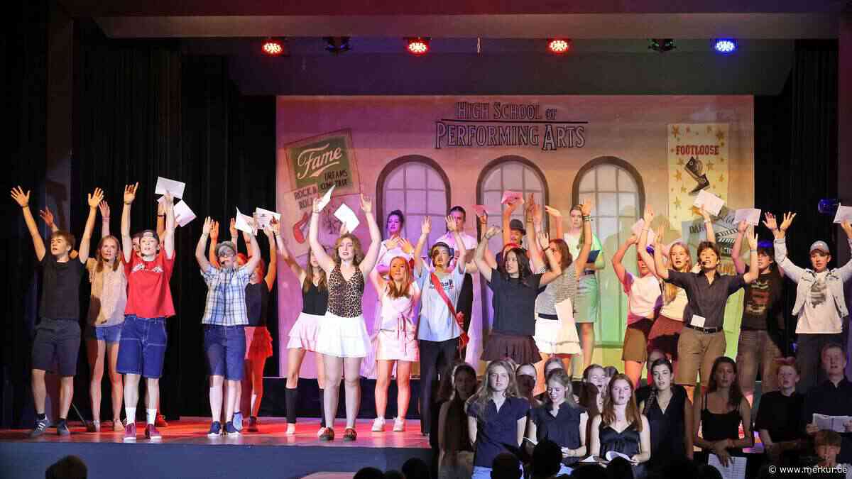 Kurt-Huber-Gymnasium bringt „Fame" auf die Bühne – 80 Schüler im Einsatz