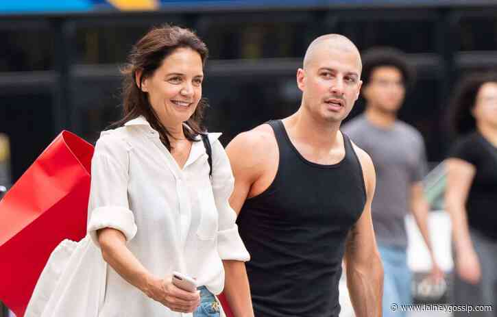 Katie Holmes and not Joshua Jackson