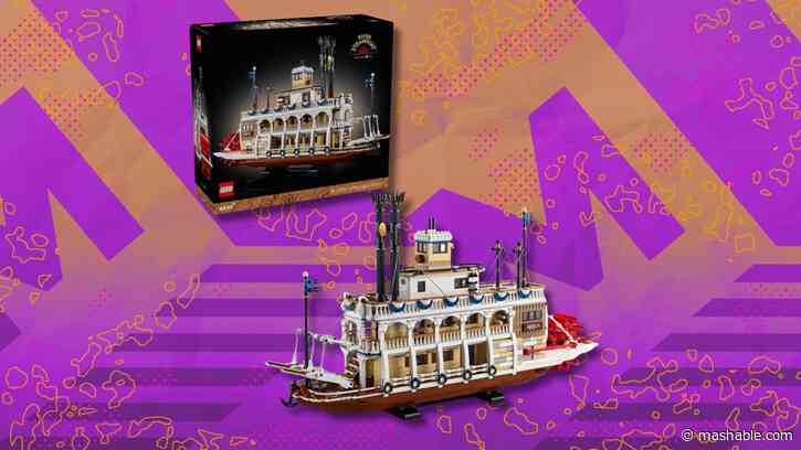 Go rollin on the river with 15% off this LEGO Ideas River Steamboat set