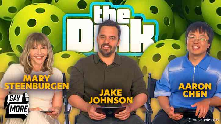 Jake Johnson, Mary Steenburgen & Aaron Chen guess absurd movie mashups