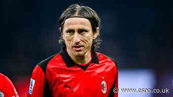 Modric extends AC Milan deal to 2027