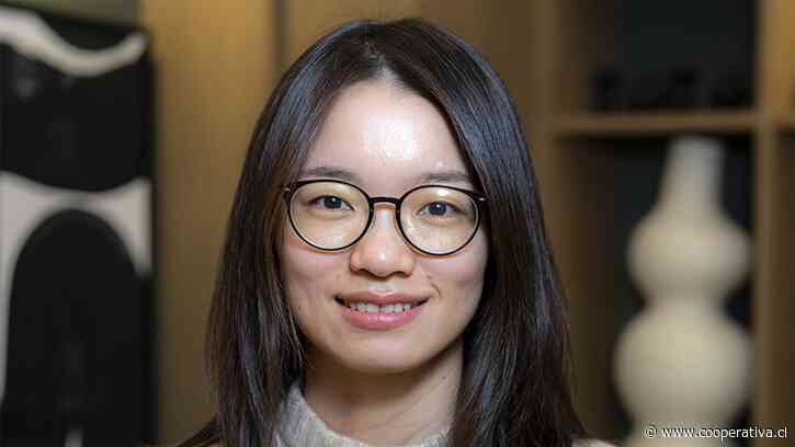 Matemática china es tercera mujer de la historia que recibe la Medalla Fields