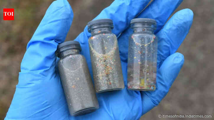 Scientists built a reusable magnetic material that removed more than 95% of microplastics from water