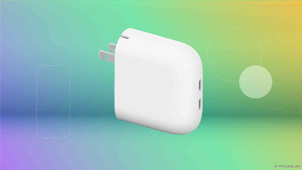 This Pixel-Prioritizing Google Charger Just Hit an All-Time Low Price at Amazon