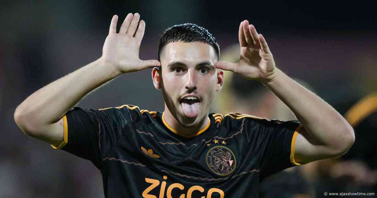 Ajax boekt ruime uitzege op FK Vojvodina bij debuut Henrique en Abdalla