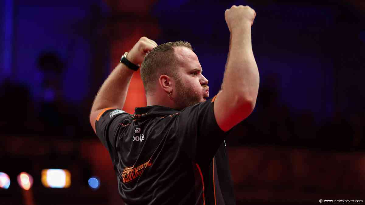 Dirk van Duijvenbode knap naar halve finale World Matchplay, waar mogelijk Luke Littler wacht