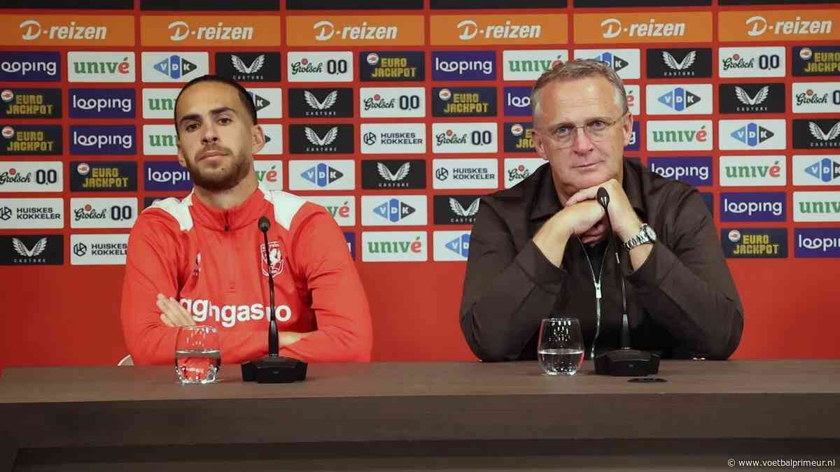Van den Brom over emotionele Weghorst: 'Kan zich erg opladen voor een wedstrijd'