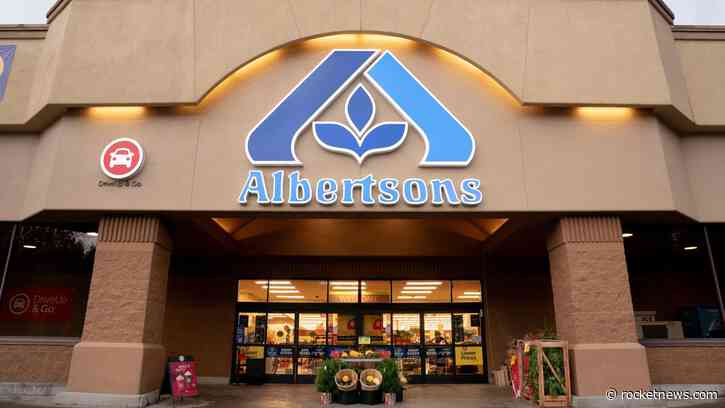 Albertsons stock plunges as it says weaker grocery spending will cut into sales and earnings