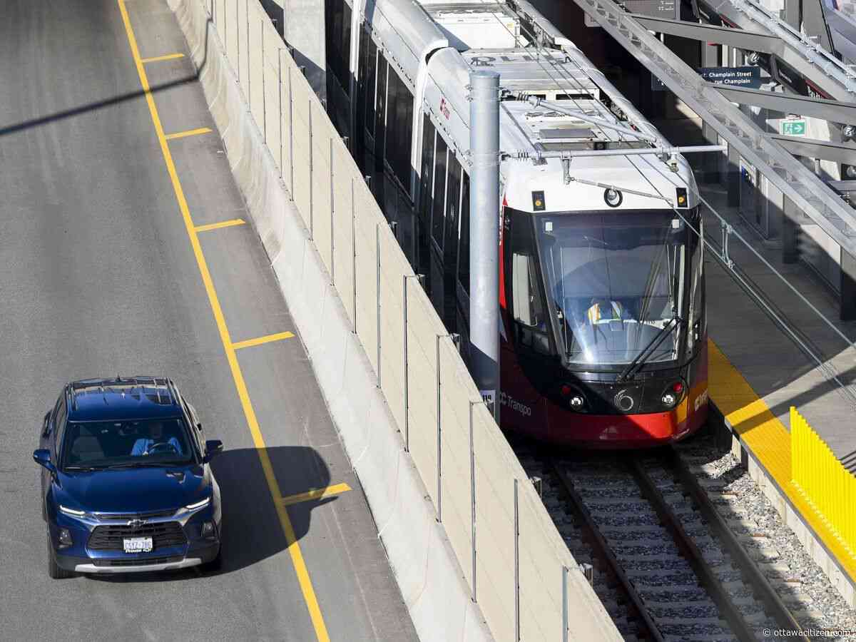 New signs in place, but no update on opening of O-Train east extension