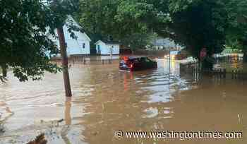 2 dead in flash floods caused by heavy rain in West Virginia, governor's office says