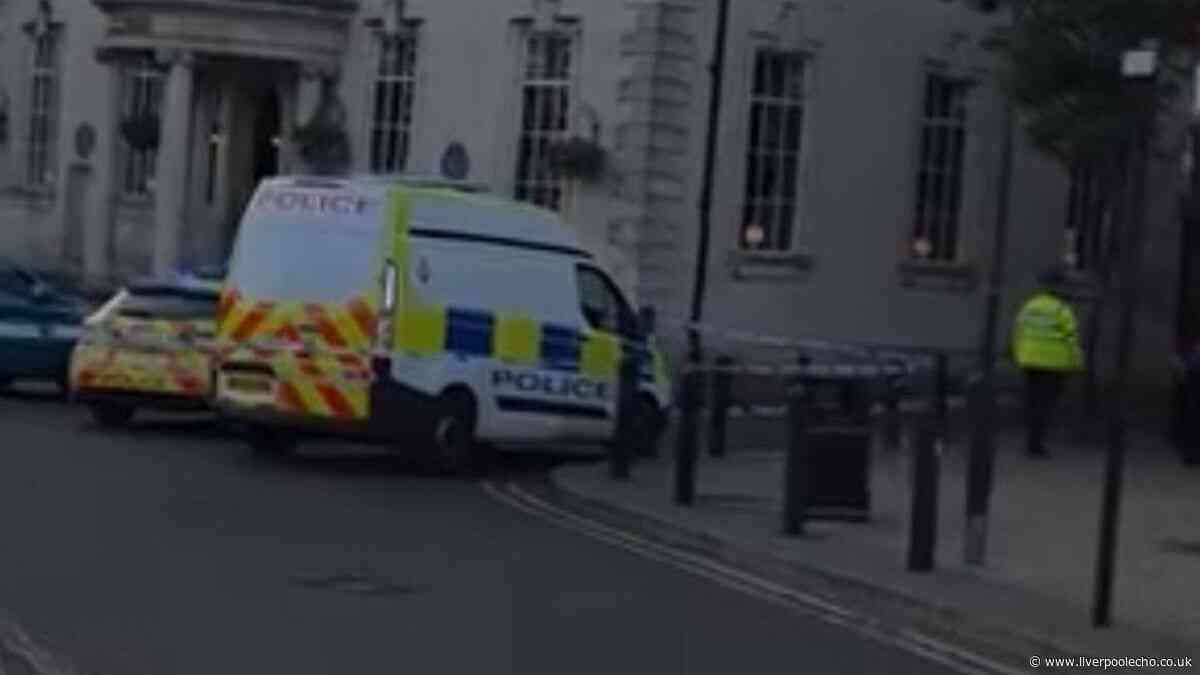 Large police cordon closes off Rochdale town centre amid 'serious incident'