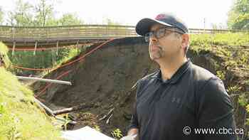 Resident of Edmonton's northwestern outskirts raises concerns after part of road collapses due to erosion