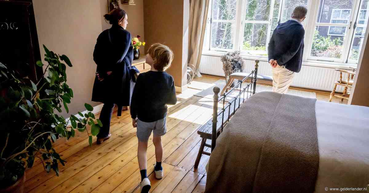 Huizenverkopers dupe van strijd tussen makelaars en Funda? ‘Voorkomen dat je straks dubbel gaat betalen’