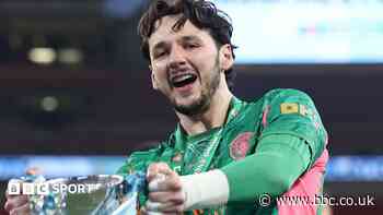 Leeds in talks to sign Man City keeper Trafford